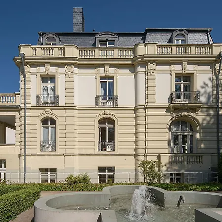 Bleichroeder Hotel